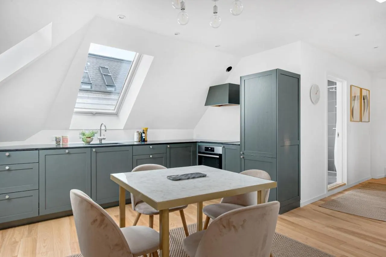 Sanders Regent - Adorable One-Bedroom Apartment Near Central Square Copenhagen