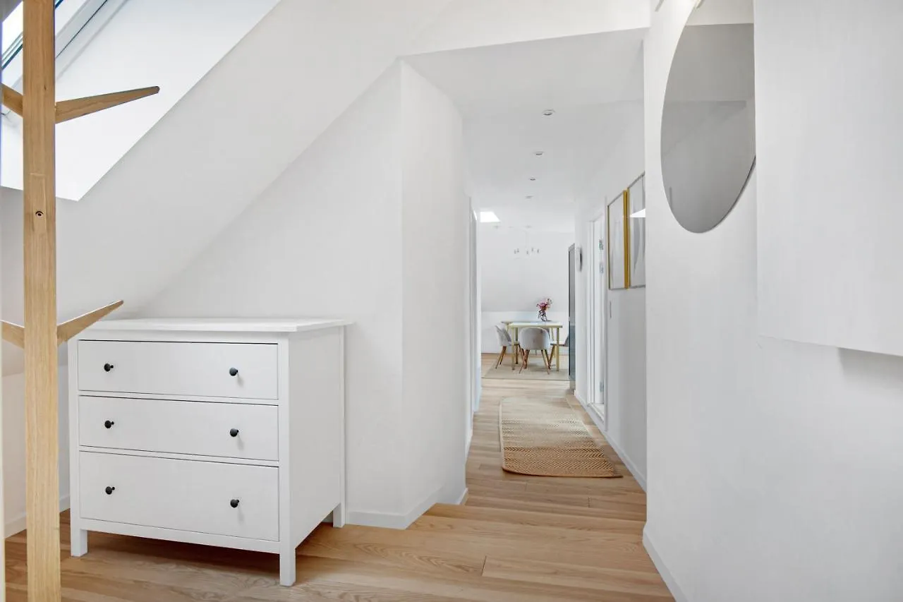 Sanders Regent - Adorable One-Bedroom Apartment Near Central Square Copenhagen Denmark