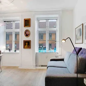 Apartamento The Heart Of Copenhagen-queen's Neighbor, Copenhague