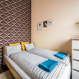 kirly-38-2bedroom-aircon-entire-apartment.inbudapesthotels.com/